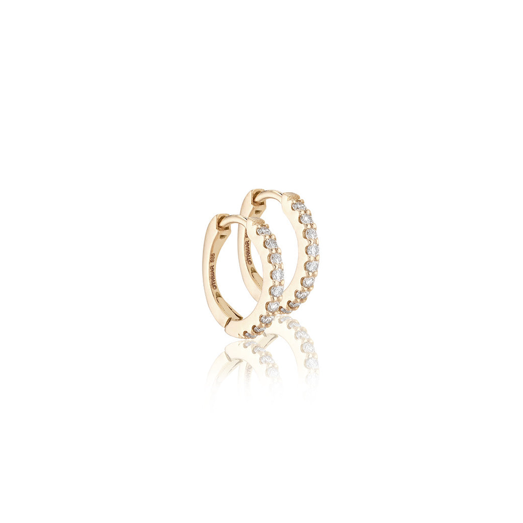 ALIGNED, EVEN round huggies 12mm 0,20ct, Gold/White