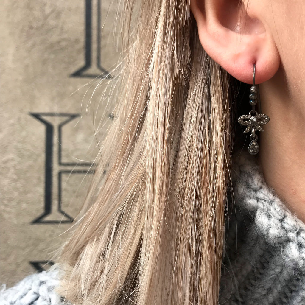 DIAMONDS, Small Bow Earring