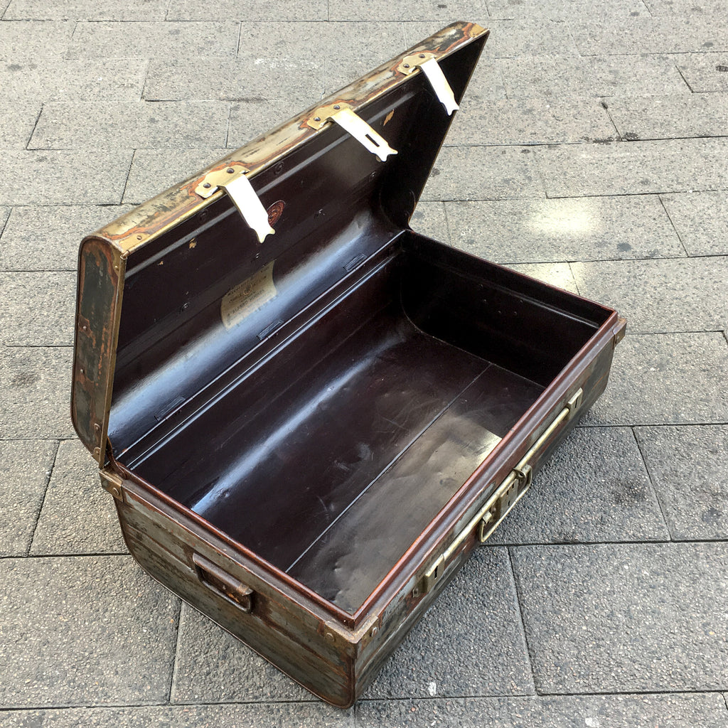 Trunk Number Four