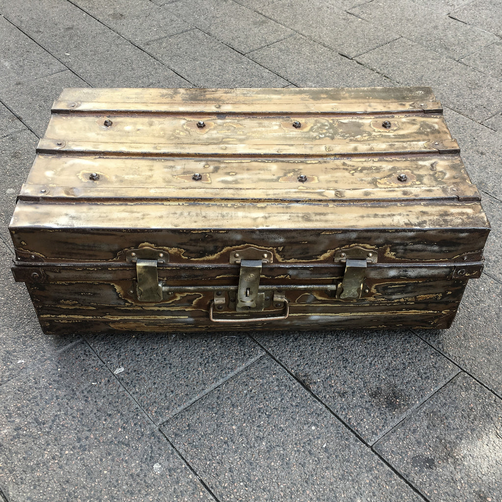 Trunk Number Six