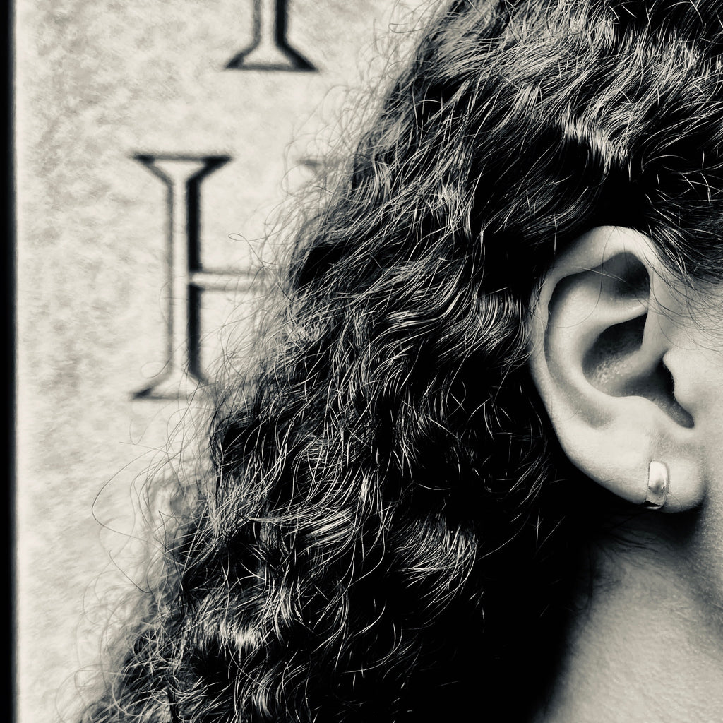 BASIC, Wide, flat hoops, Gold