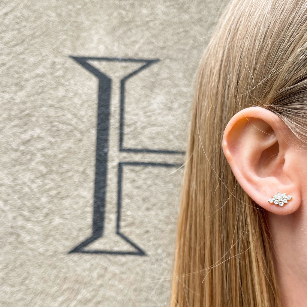 OLYMPIA, Dianysos studs, Gold/White