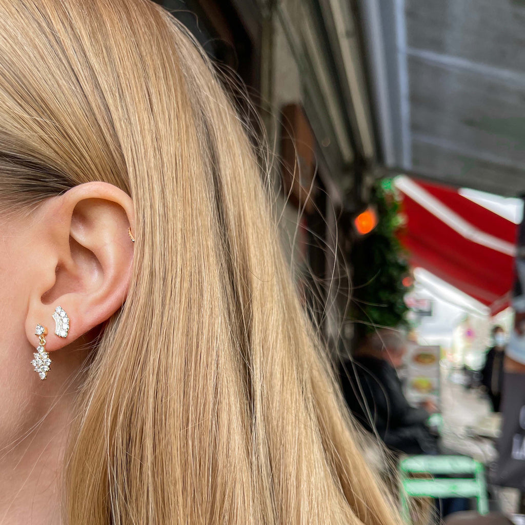 OLYMPIA, Dianysos Lux Earring 3mm Top, Gold/White