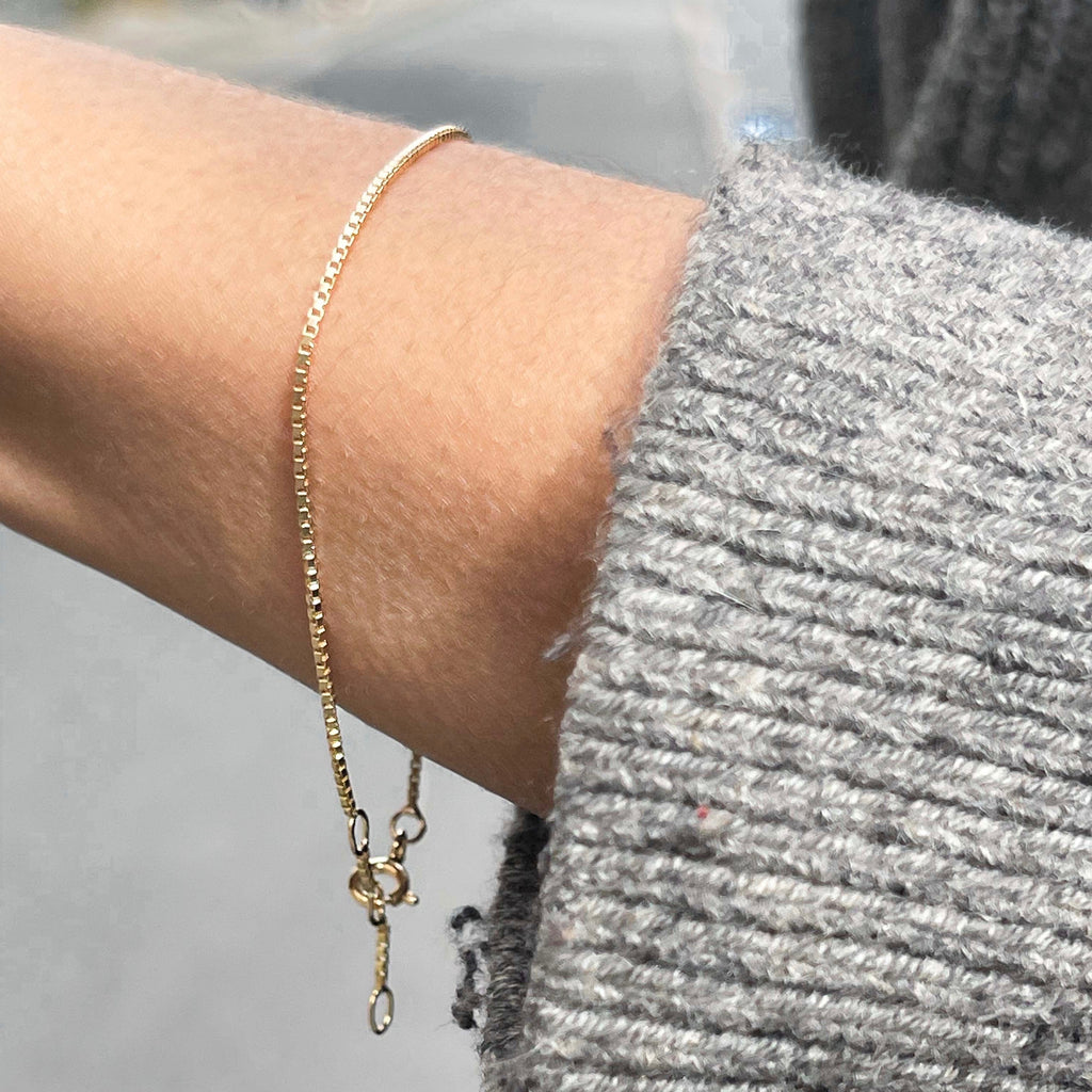 BASIC, Box Bracelet, 18k Gold