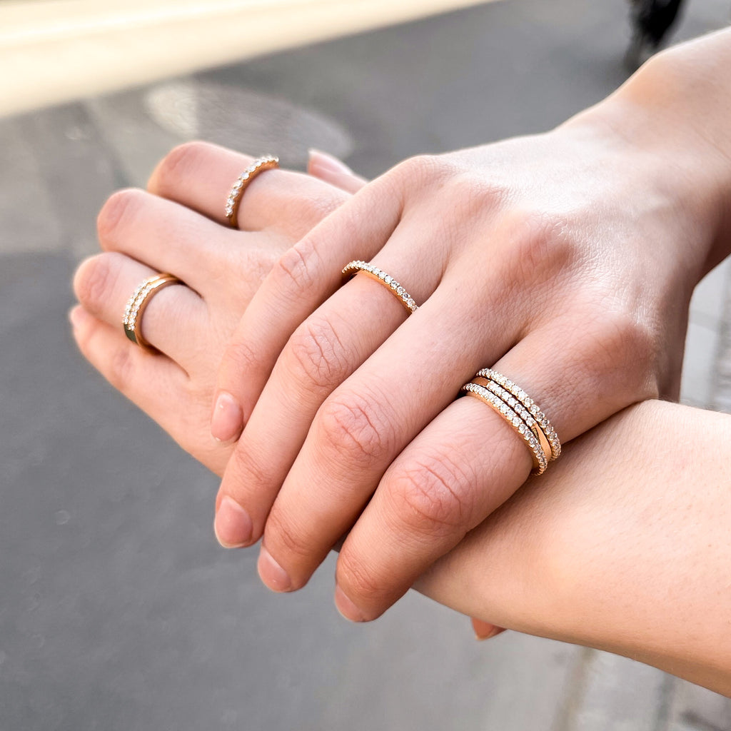 ALIGNED, 1/6-Line Ultra Light Ring, Gold/White