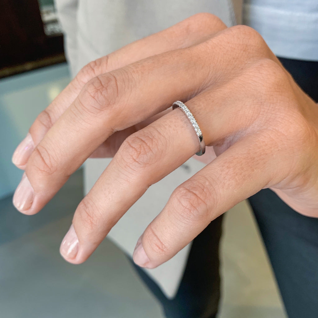 ALIGNED, 1/3-Line Ultra Light Ring, White/White