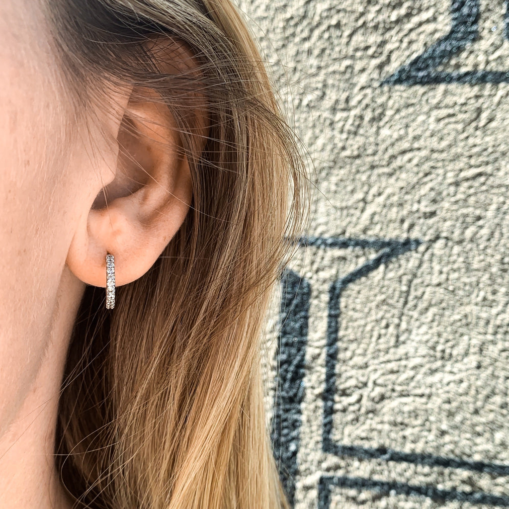 ALIGNED, Even Hoops 12mm 0,26ct, White/White