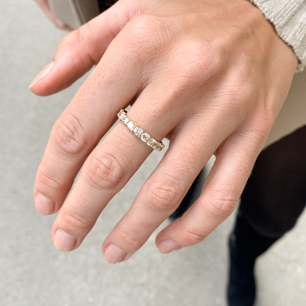 Aligned, 1/1 line 3mm Ring, Gold/White