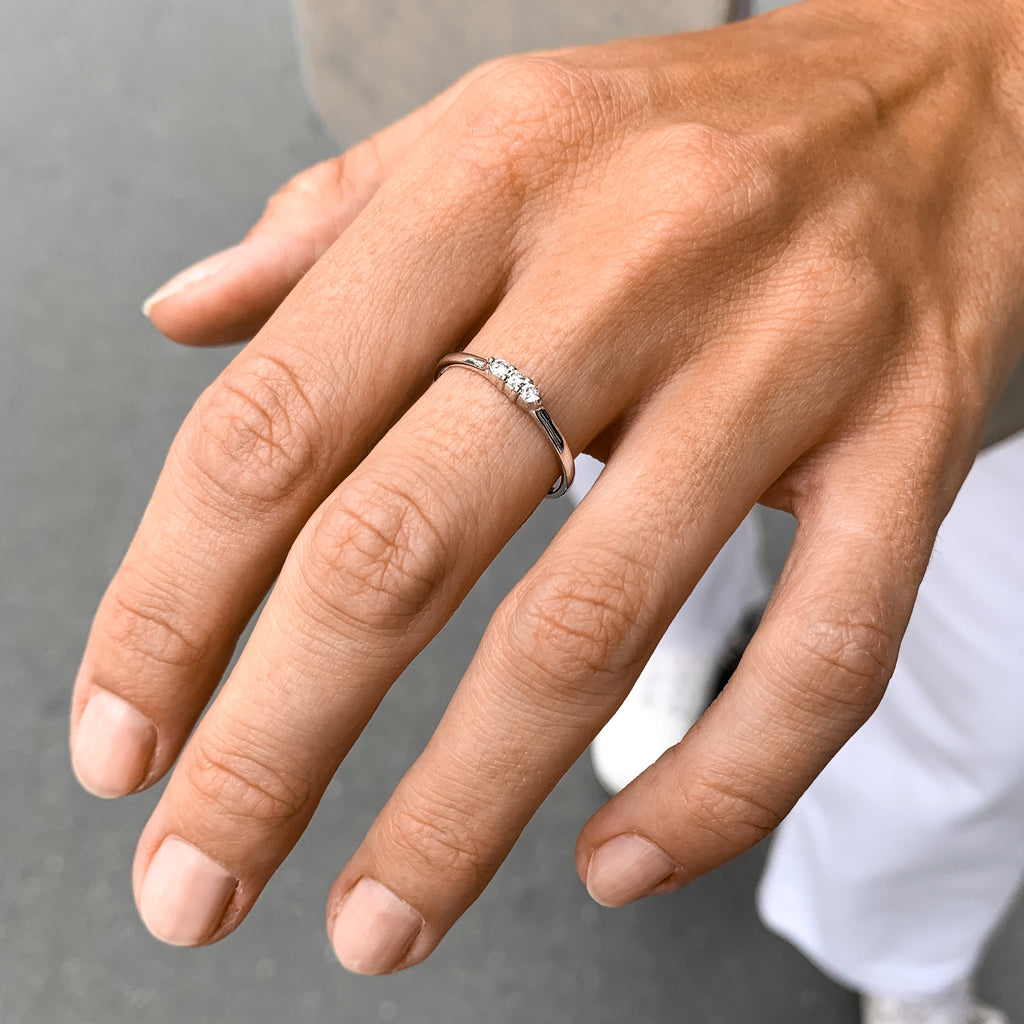 OLYMPIA, Hera Line Ring 0,09ct, White/White