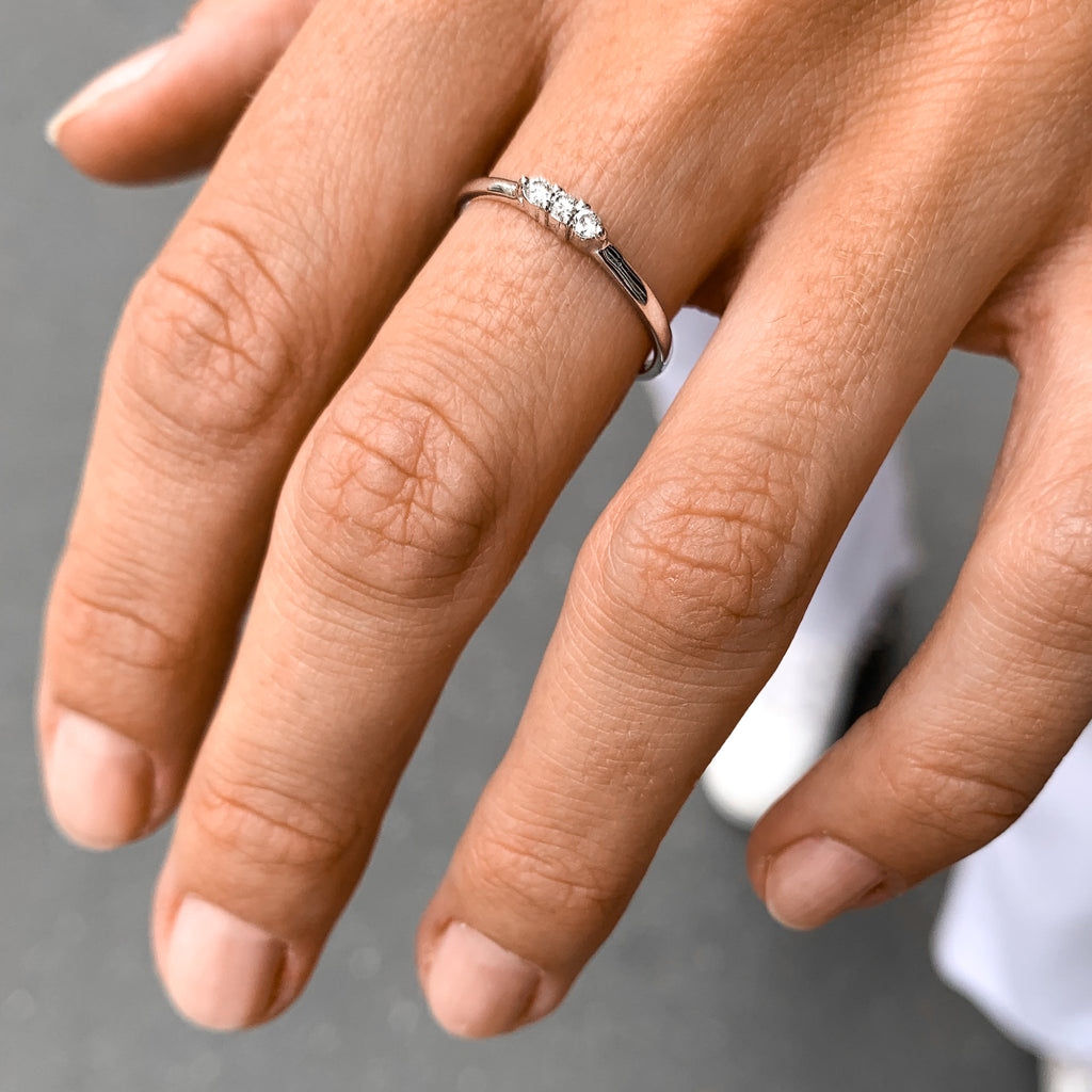 OLYMPIA, Hera Line Ring 0,09ct, White/White