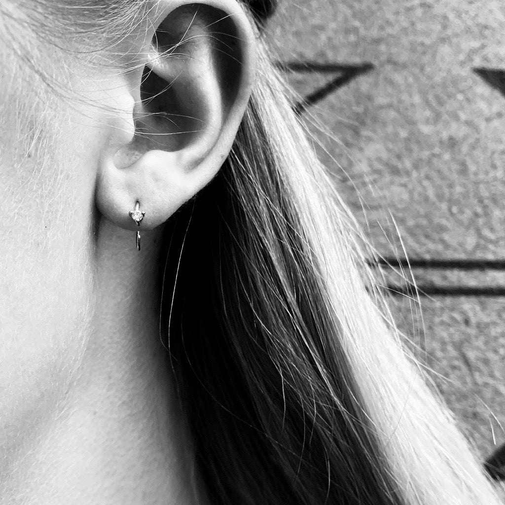 OLYMPIA, Hestia Cuffs, White