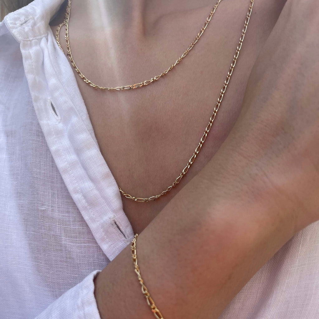 BASIC, Ariége Decorated Bracelet, Gold 9k