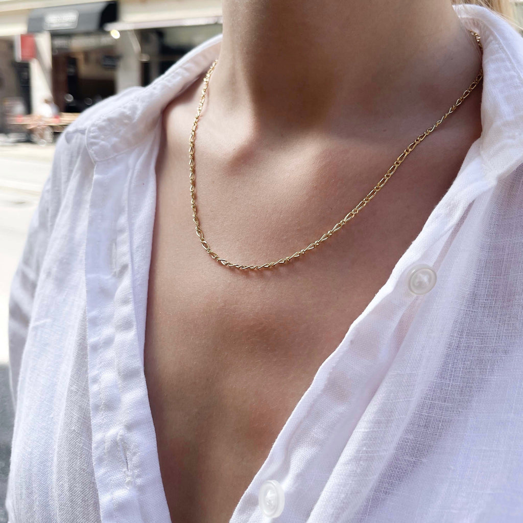 BASIC, Ariége Decorated Necklace, Gold 9k