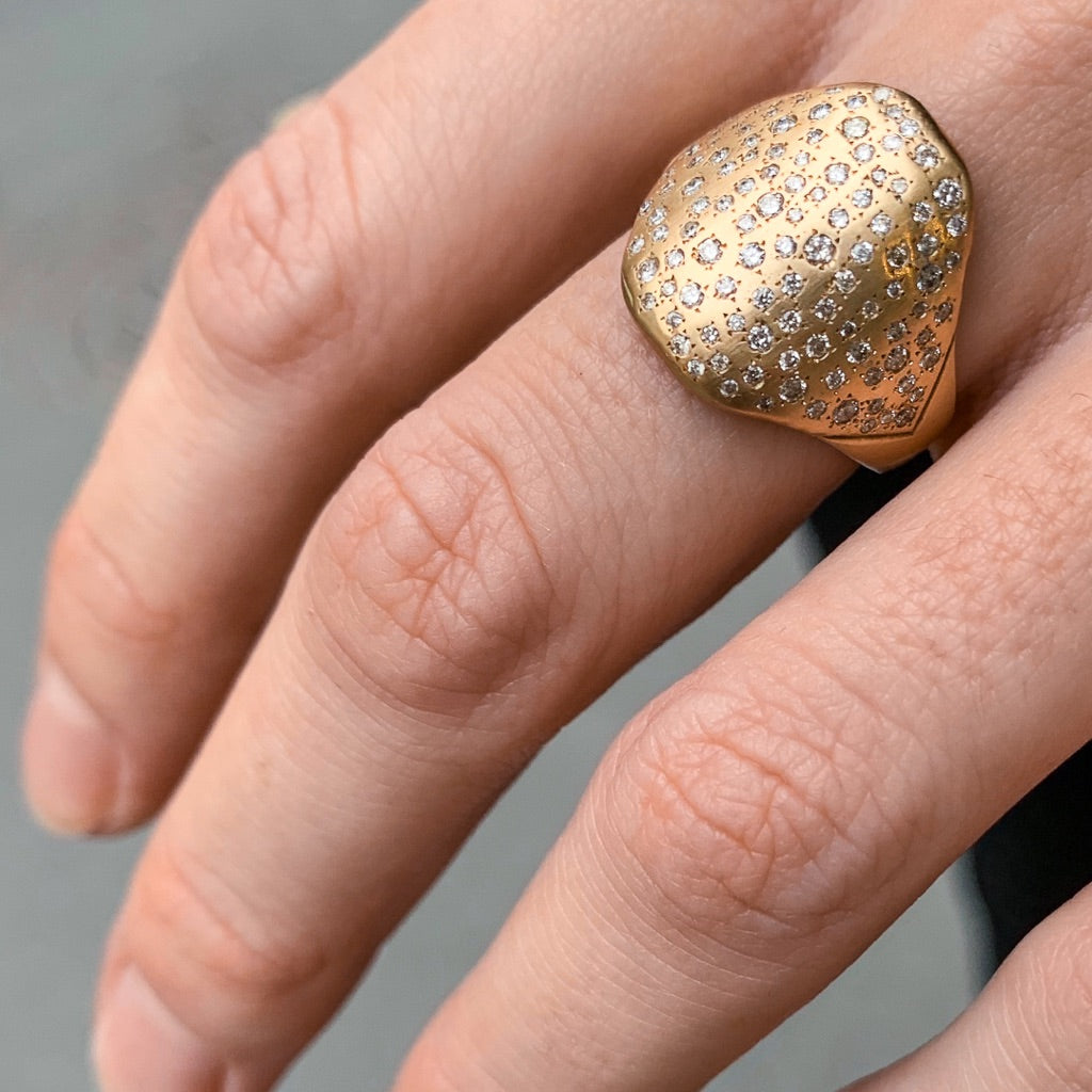 SANTIAGO, Santa Lucia Fold Over Ring