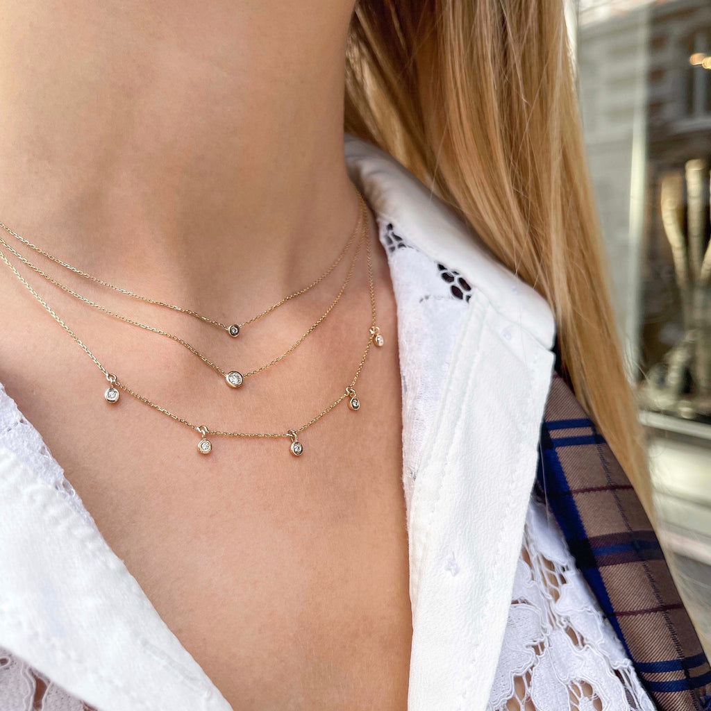 RIO, Move Necklace, Gold/WhiteDiamonds