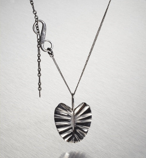 WATERLILY, Leaf Necklace