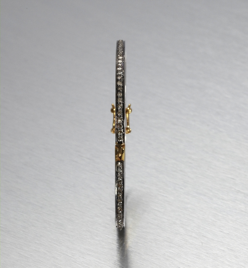 DIAMONDS, 1/1-Line Classic Bangle,Silver/Gray