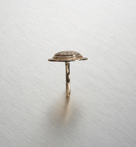 DIAMONDS, Oval Lined Ring