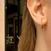 OLYMPIA, Eirene Bezel-side huggies, 0,29ct 14mm, Gold/Emerald/Diamonds