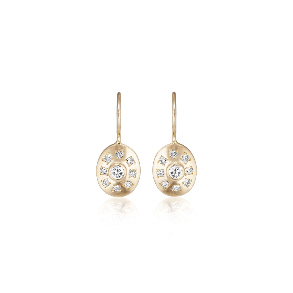 NEW VINTAGE, Classic Earrings, Gold/White